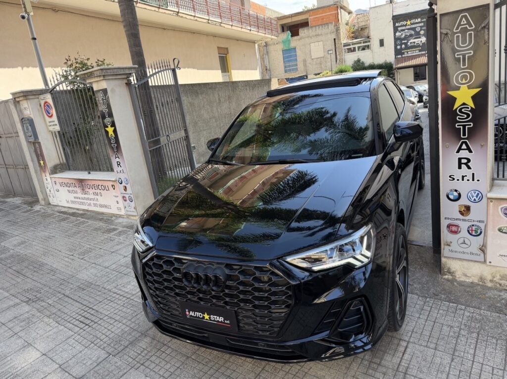 Audi Q3 Sportback 35TDI S-line Edition Identity Black